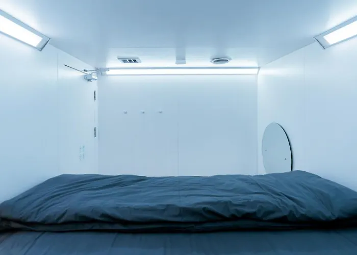 Bobobox Pods Tanah Abang Hotel Jakarta